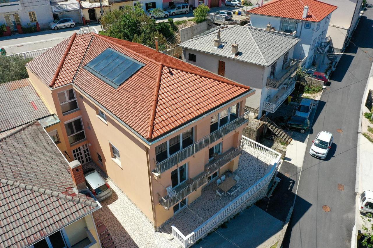 Apartamento Moro Vrbnik Exterior foto