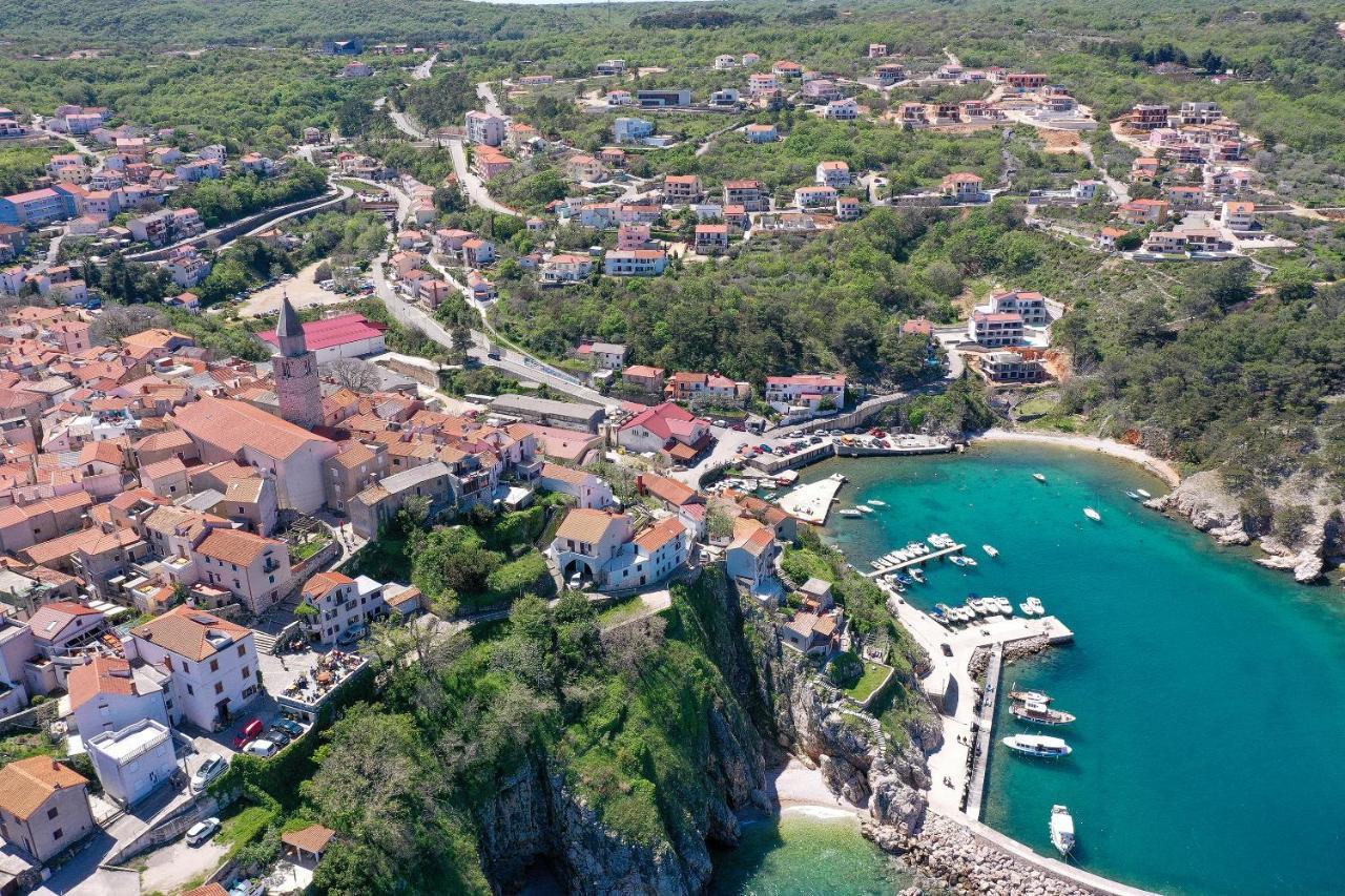 Apartamento Moro Vrbnik Exterior foto