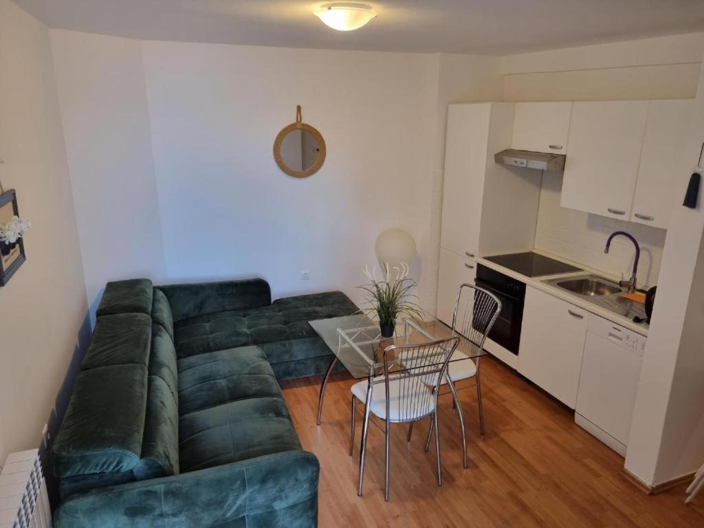 Apartamento Moro Vrbnik Exterior foto